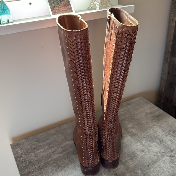 A Antonio Melani Tall Brown Leather Riding Boots – Size 7.5 - Picture 2 of 10